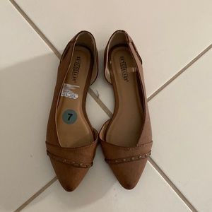 Seychelles flats, size 7. Good condition.